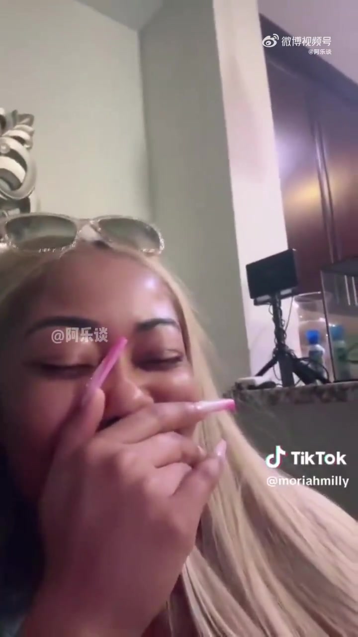 錫安被前任米爾斯嘲笑你永遠(yuǎn)不會(huì)成為GOAT你不是詹姆斯