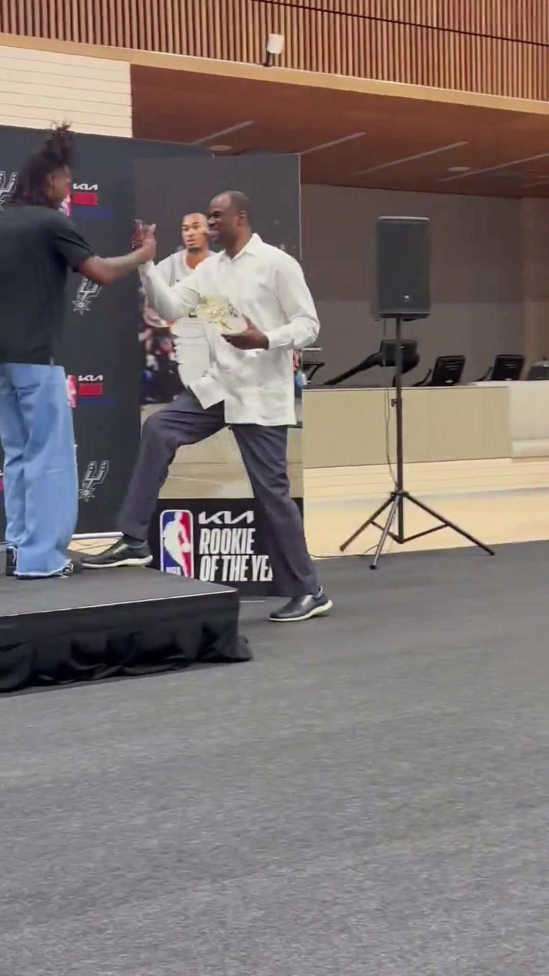 文班還是太高了...