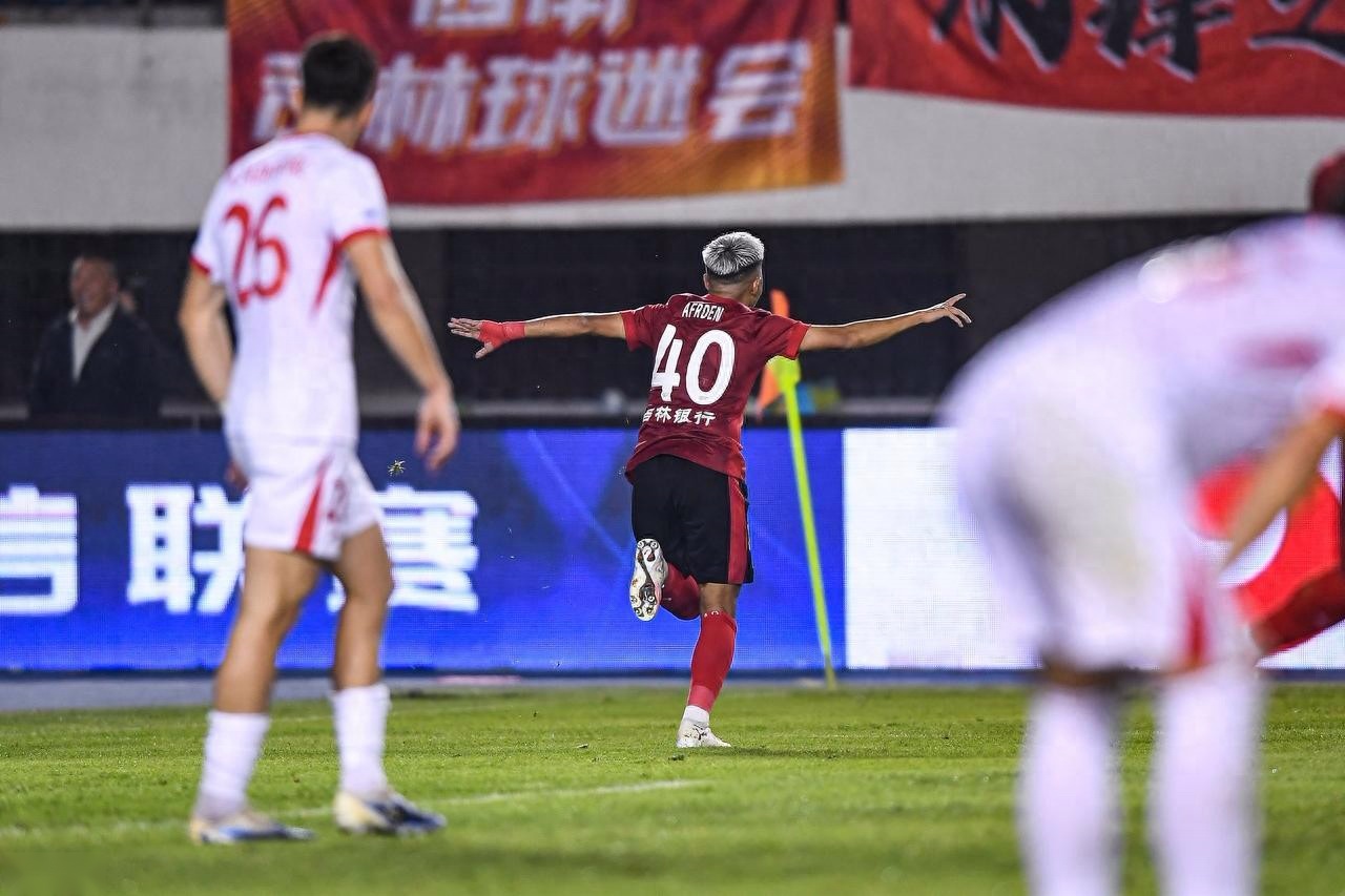 隨著亞泰2-2海牛隊(duì)，中超保級(jí)形勢(shì)：1隊(duì)已上岸，3隊(duì)最危險(xiǎn)